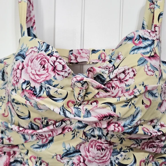 Torrid Yellow and Pink Tankini Top - Picture 4 of 11